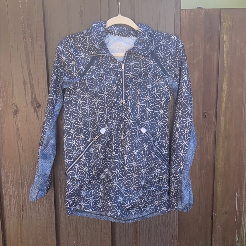 Lululemon Raincoat/Windbreaker Size 6